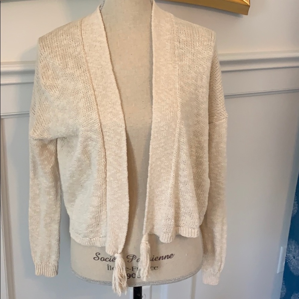 Light weight cardigan